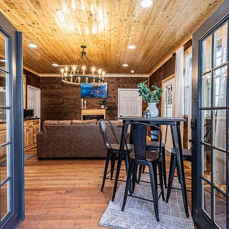 Big Blue Cabins مدينة كليرمونت المظهر الخارجي الصورة