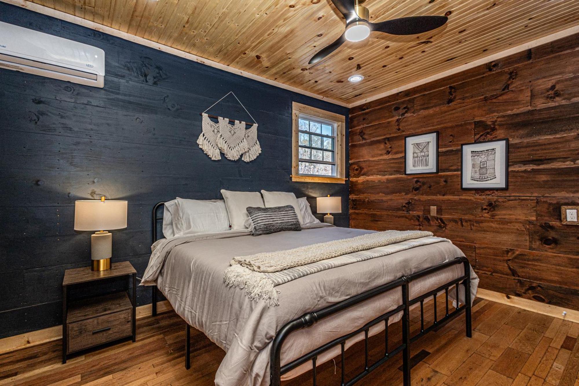 Big Blue Cabins مدينة كليرمونت المظهر الخارجي الصورة